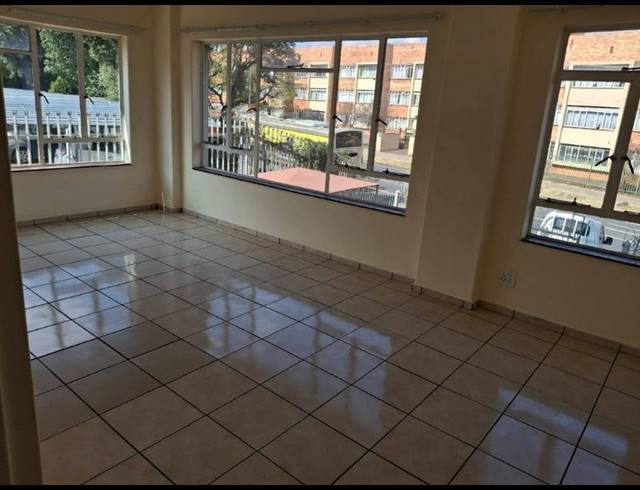 3 BEDROOM PROPERTY TO RENT IN ARCADIA